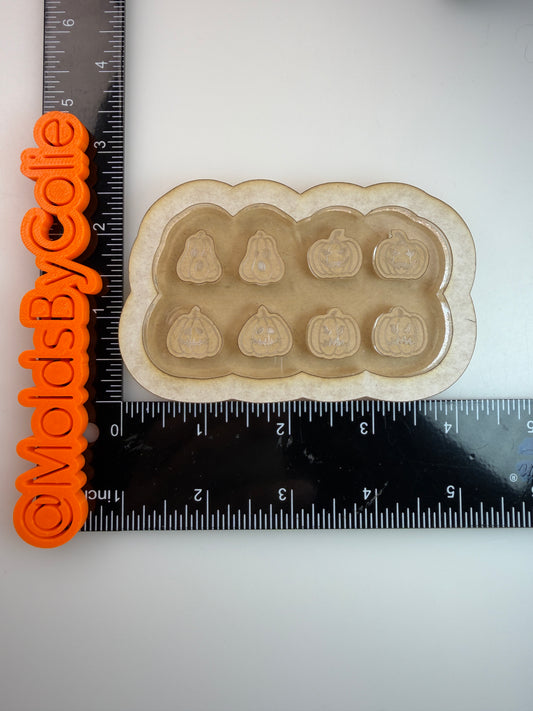 Pumpkin Studs